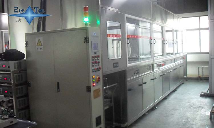 清洗金屬刀具:超聲波清洗機提升切削效率與工具壽命 清洗金屬刀具:超聲波清洗機提升切削效率與工具壽命