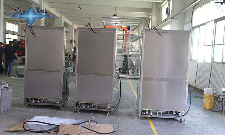 超聲波清洗器:汽車發(fā)動機(jī)維護(hù)的新科技革命 超聲波清洗器:汽車發(fā)動機(jī)維護(hù)的新科技革命