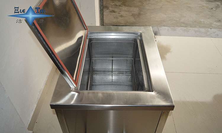 超聲波清洗器:工業(yè)生產(chǎn)的綠色清潔之選 超聲波清洗器:工業(yè)生產(chǎn)的綠色清潔之選